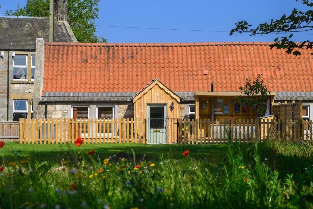Country Cottage By St. Andrews Exterior photo